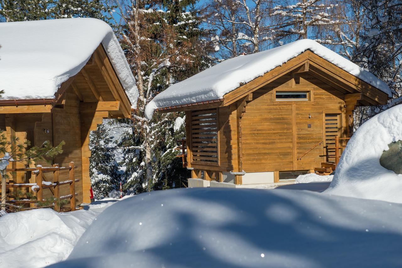 Les Mazots De La Source & Spa Vercorin Exteriör bild