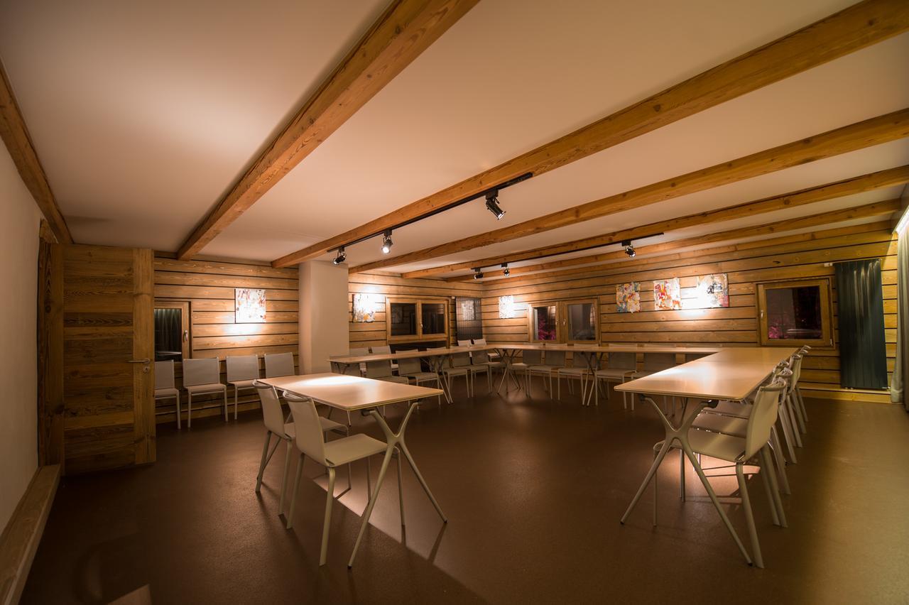 Les Mazots De La Source & Spa Vercorin Exteriör bild