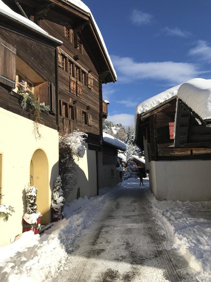 Les Mazots De La Source & Spa Vercorin Exteriör bild