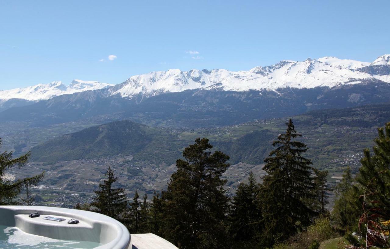 Les Mazots De La Source & Spa Vercorin Exteriör bild
